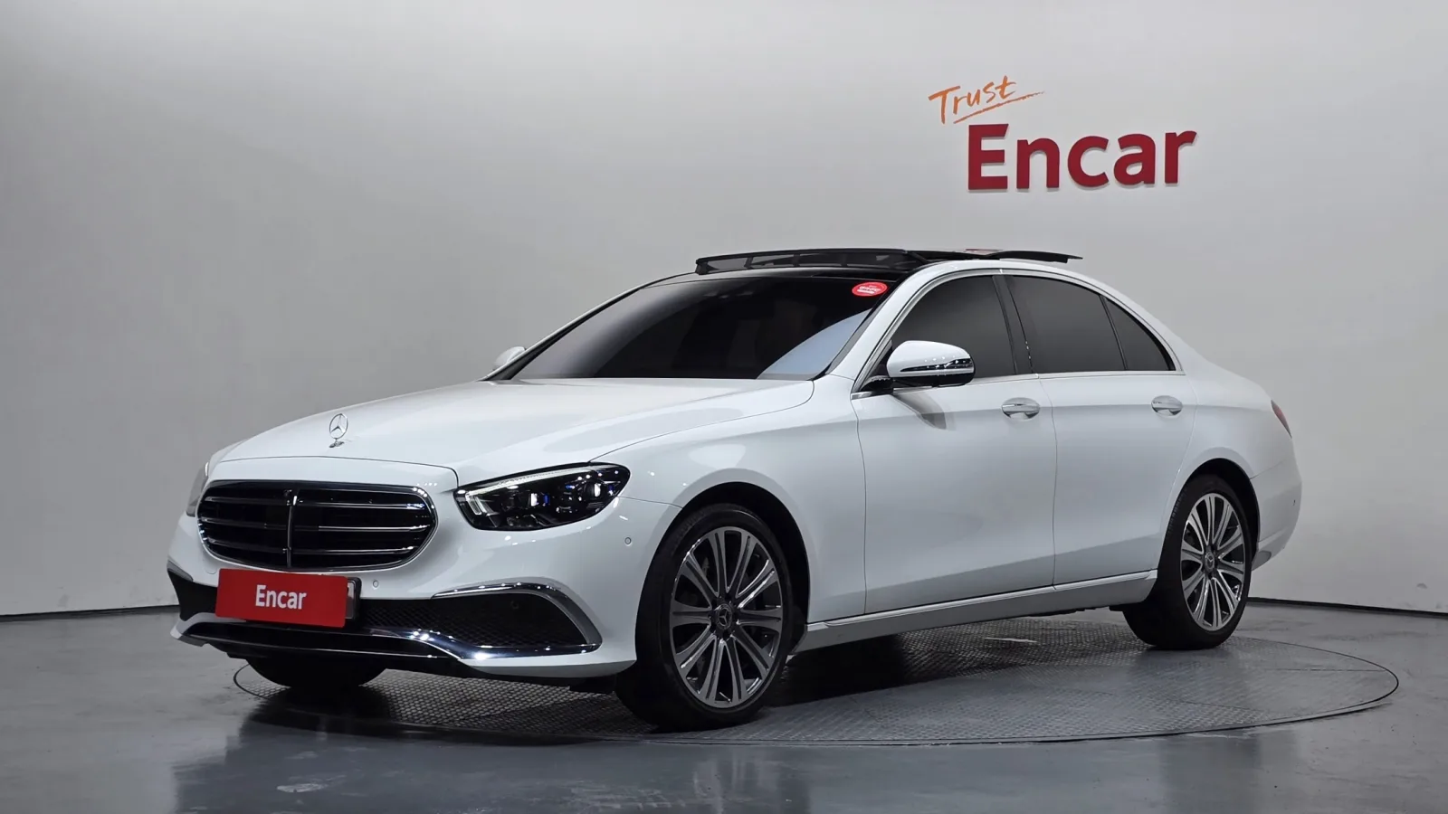 2022 Mercedes-Benz E-Class