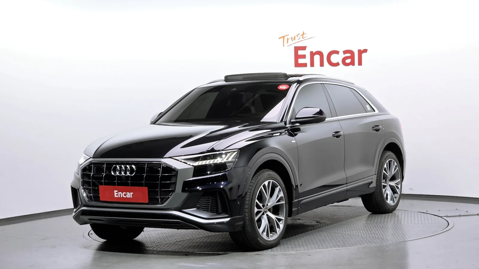 2021 Audi Q8