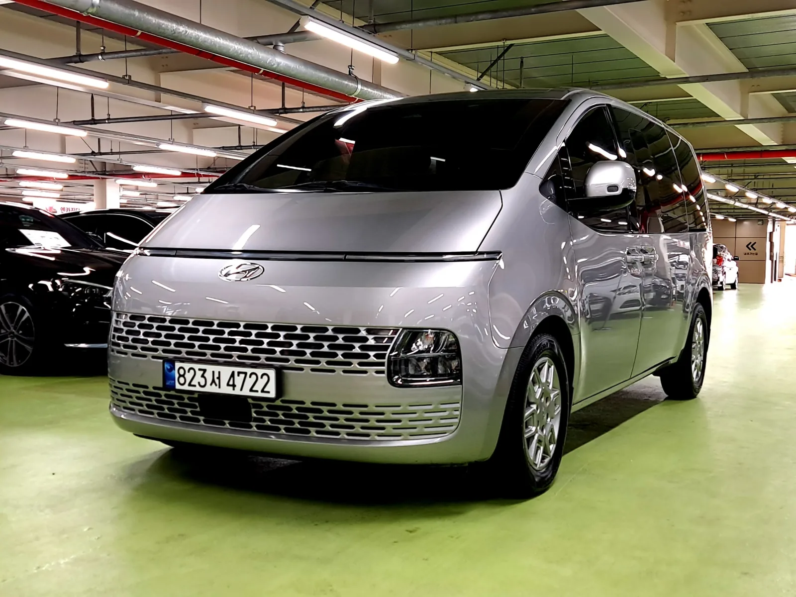 2022 Hyundai Staria