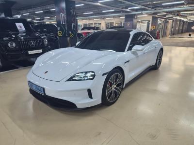 2025 Porsche Taycan