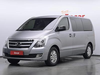 2017 Hyundai Starex