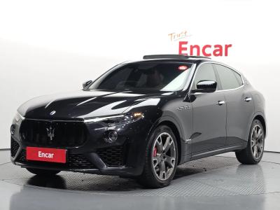 2020 Maserati Levante