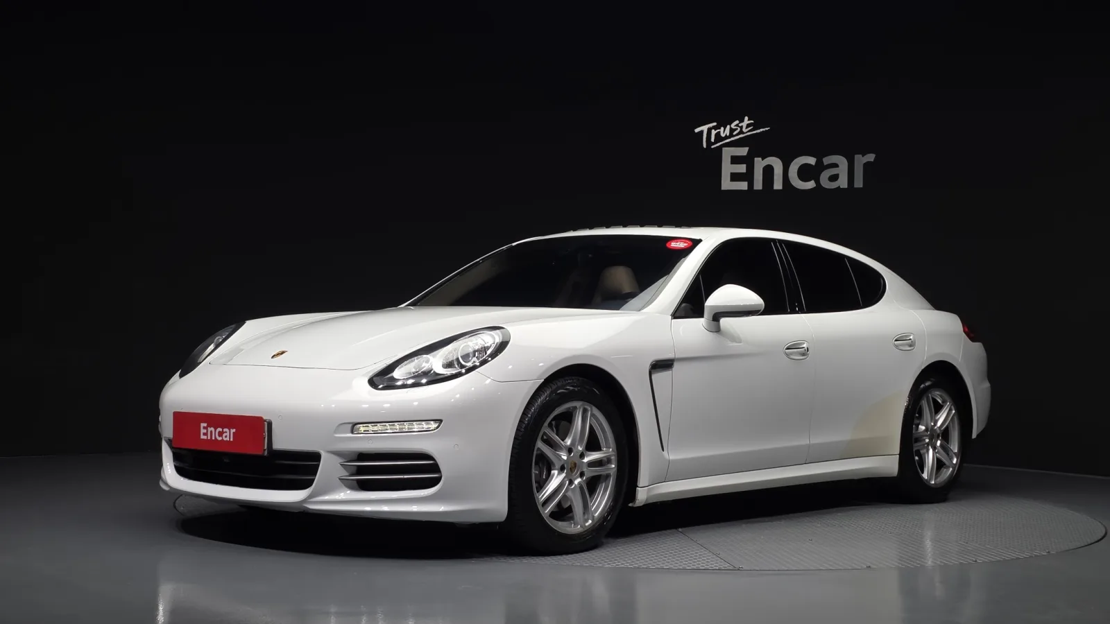 2016 Porsche Panamera