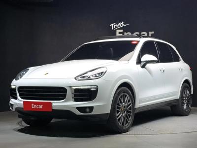 2017 Porsche Cayenne