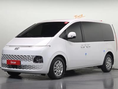 2023 Hyundai Staria