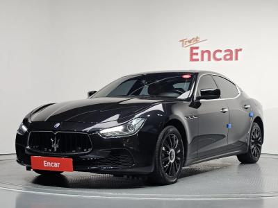 2015 Maserati Ghibli