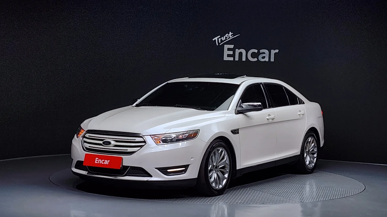 2014 Ford Taurus
