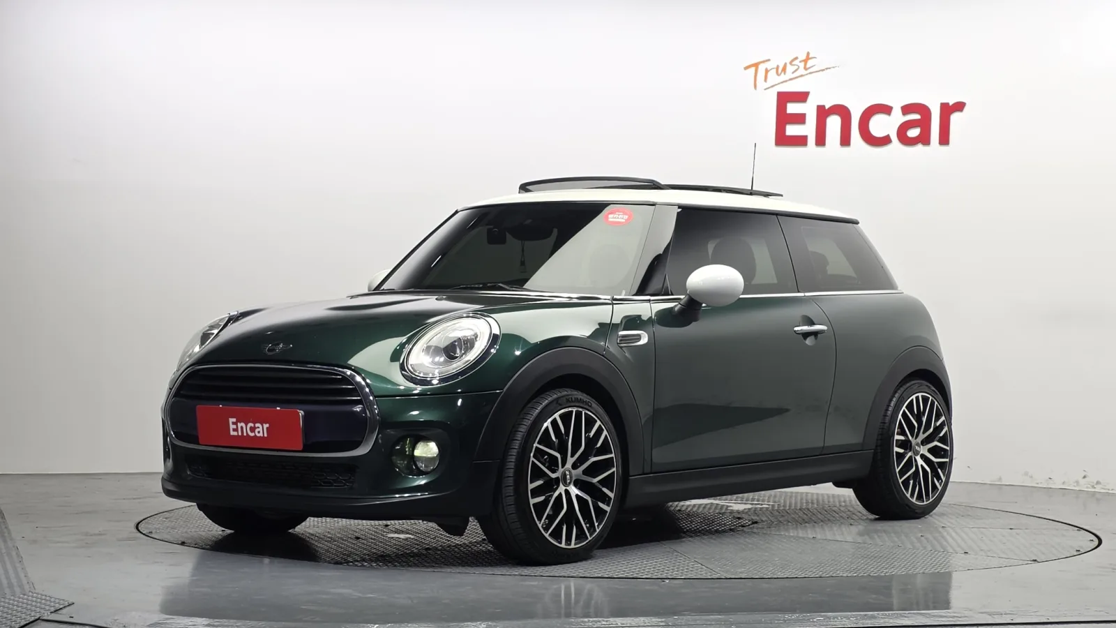 2016 MINI Cooper