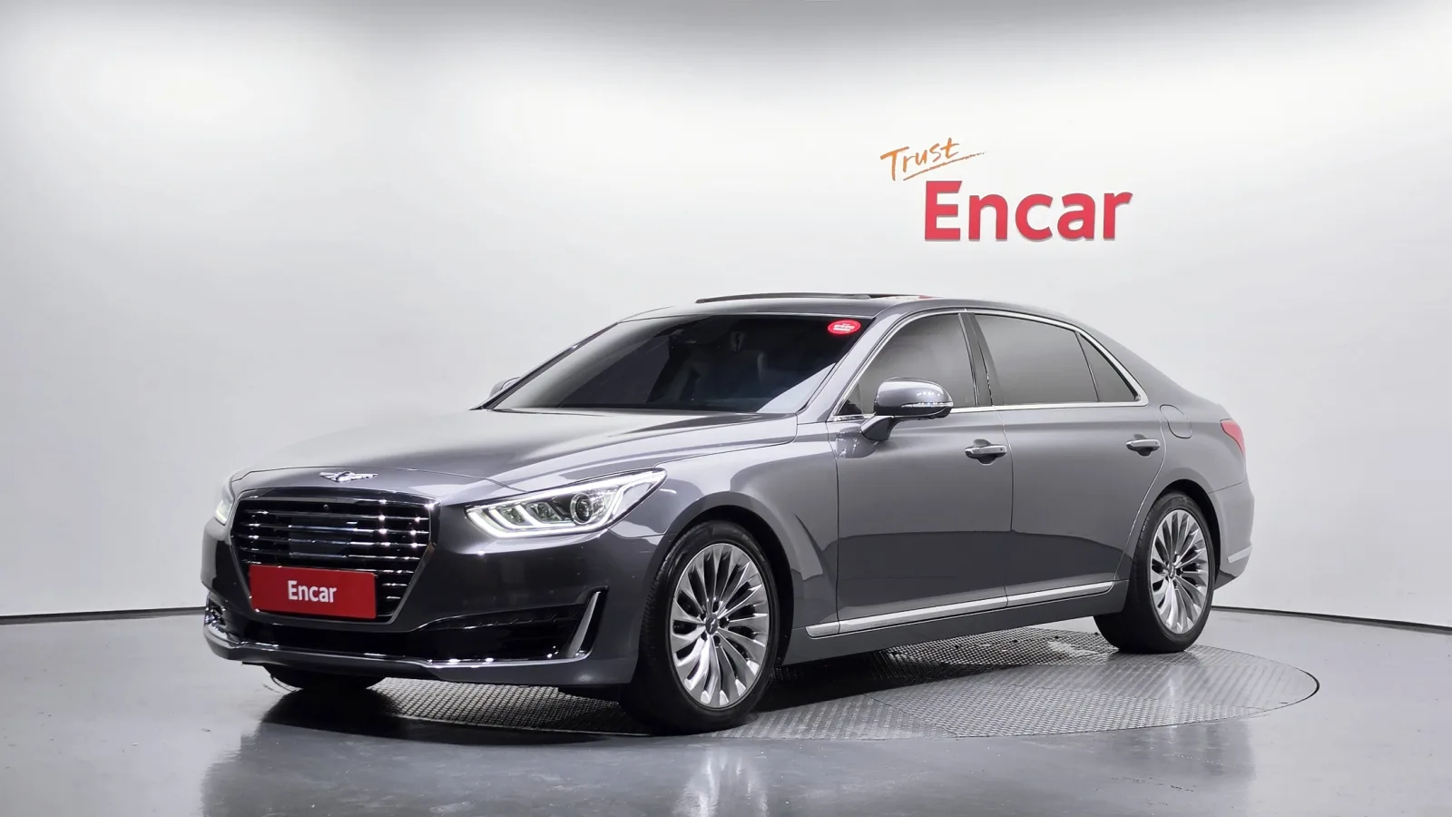 2016 Genesis EQ900
