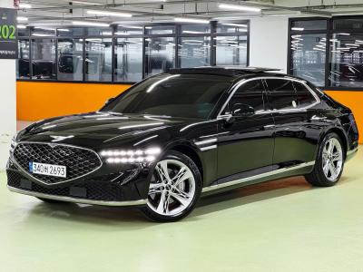 2023 Genesis G90