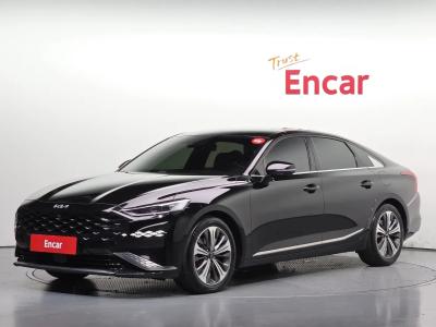 2023 Kia K8
