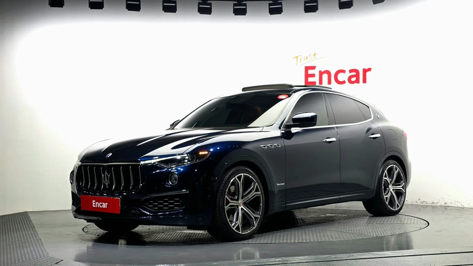 2020 Maserati Levante