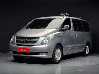 2014 Hyundai Starex