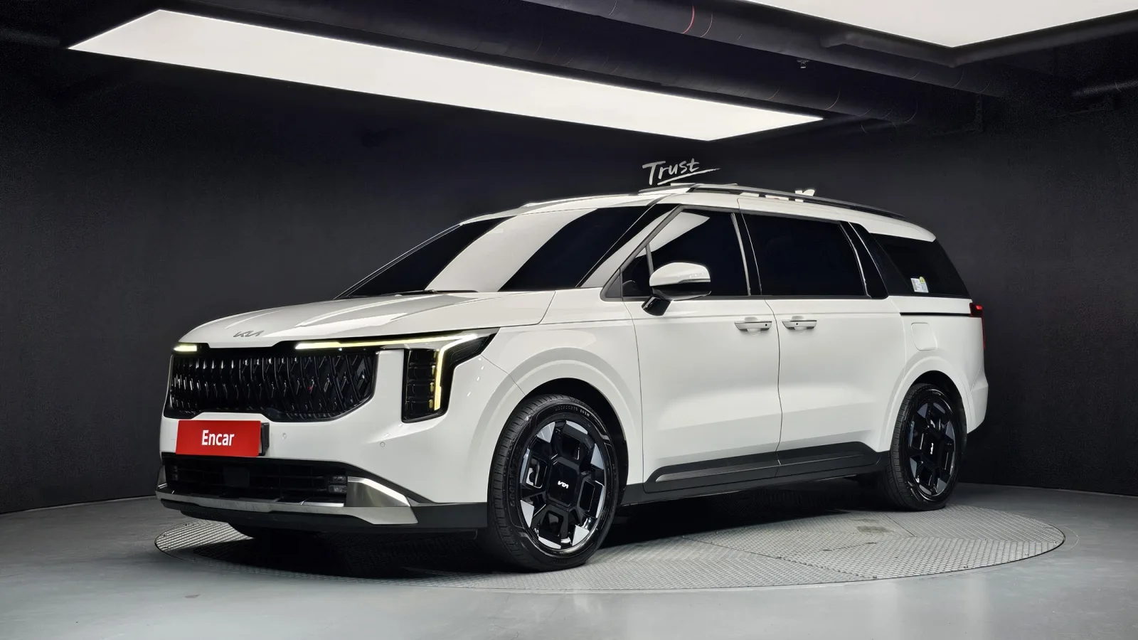2025 Kia Carnival