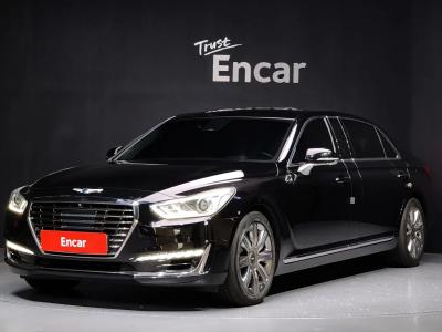 2016 Genesis EQ900