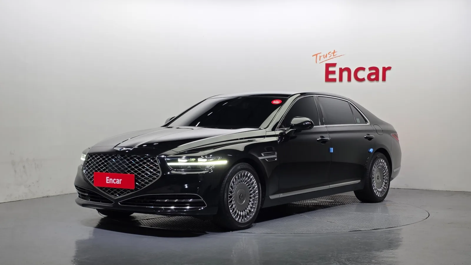 2020 Genesis G90