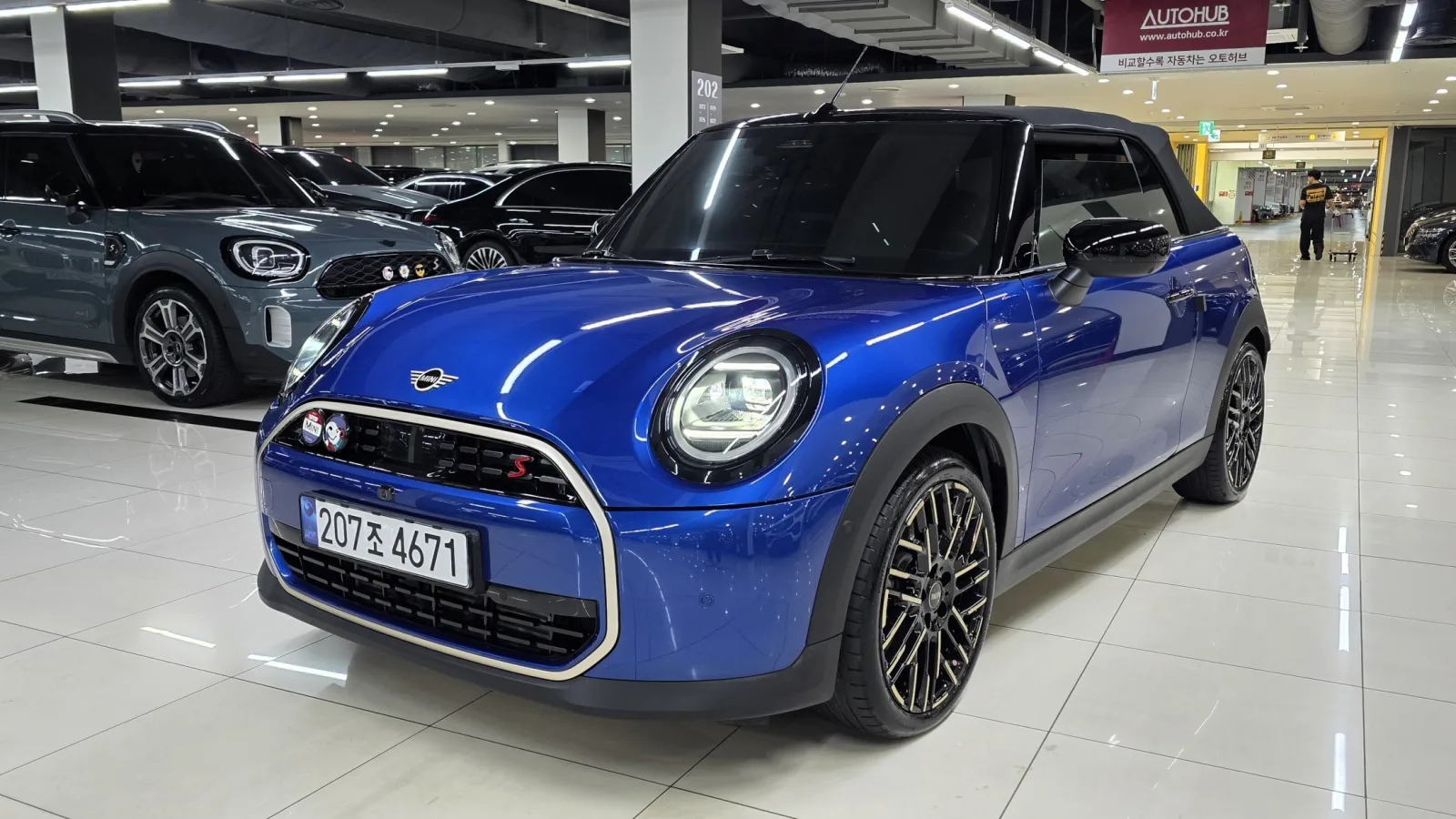 2025 MINI Cooper Convertible
