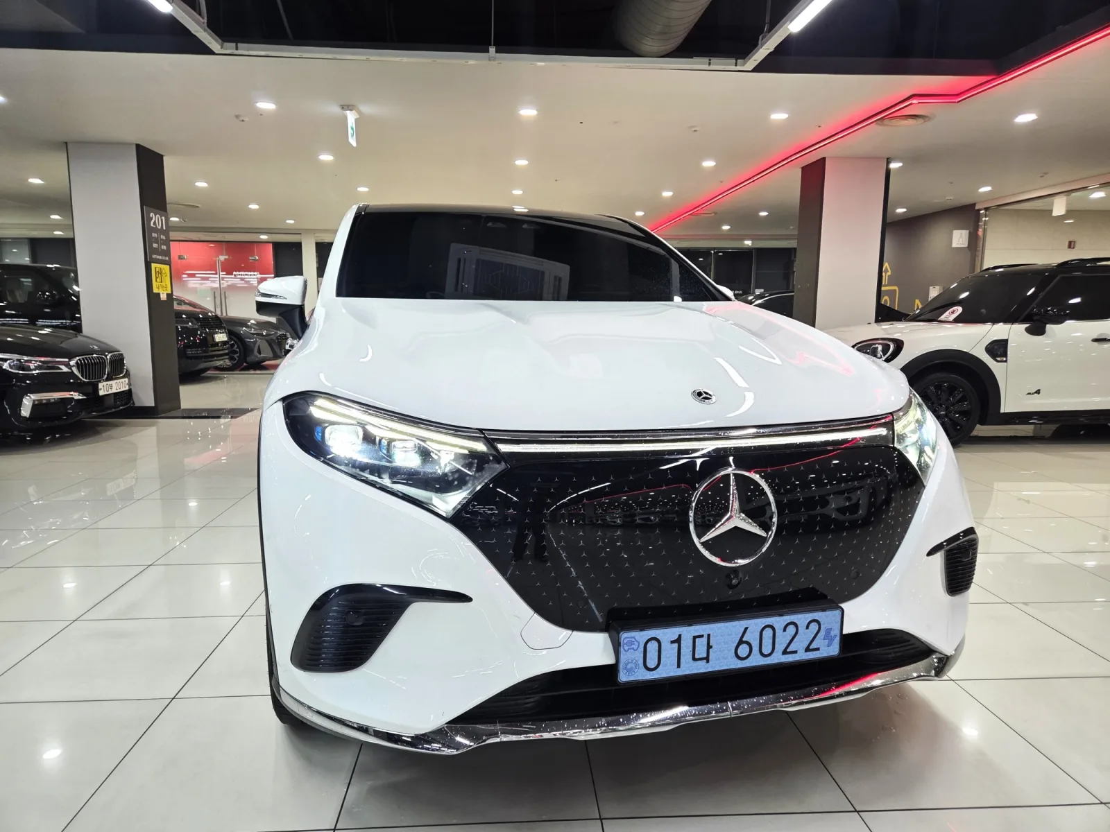 2023 Mercedes-Benz EQS