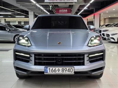 2025 Porsche Cayenne