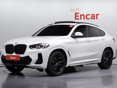 2025 BMW X4