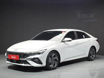 2024 Hyundai Elantra