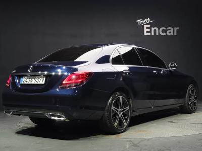 2019 Mercedes-Benz C-Class