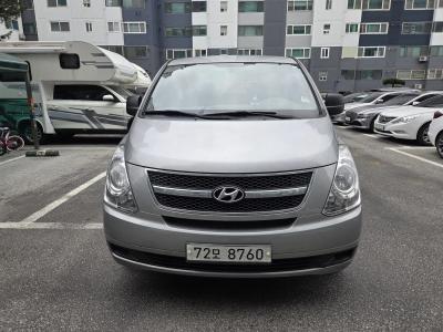 2012 Hyundai Starex