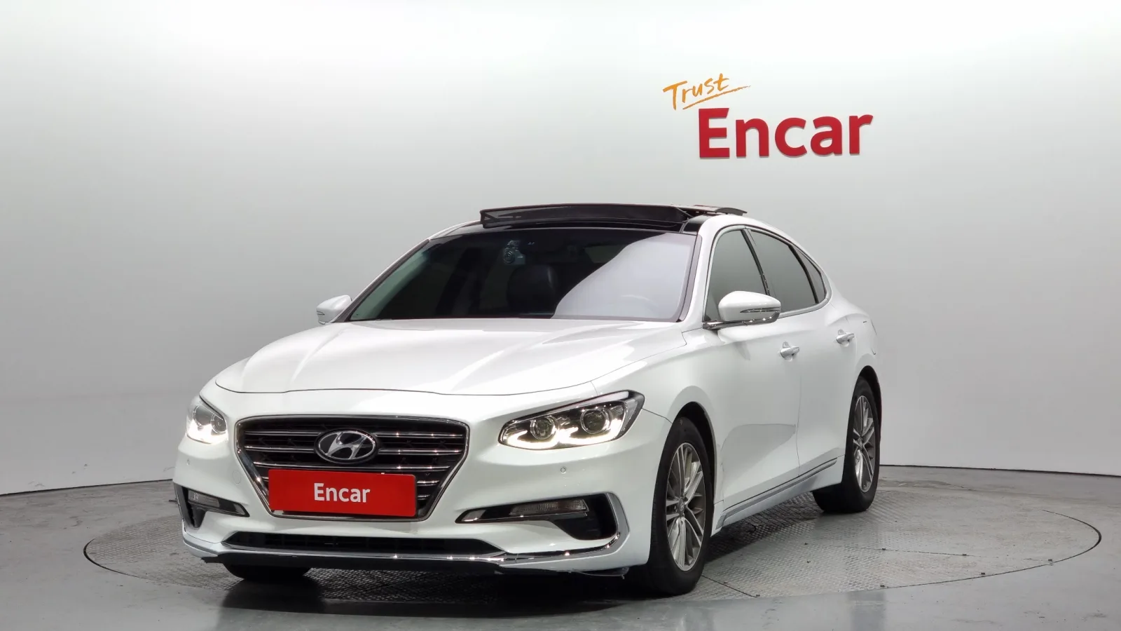 2018 Hyundai Grandeur