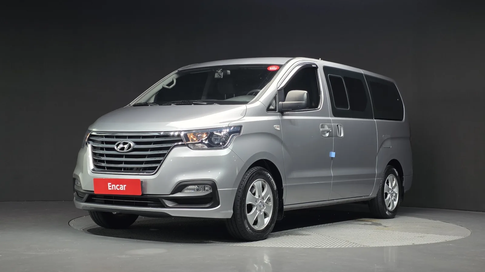 2019 Hyundai Starex