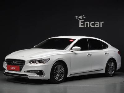 2018 Hyundai Grandeur