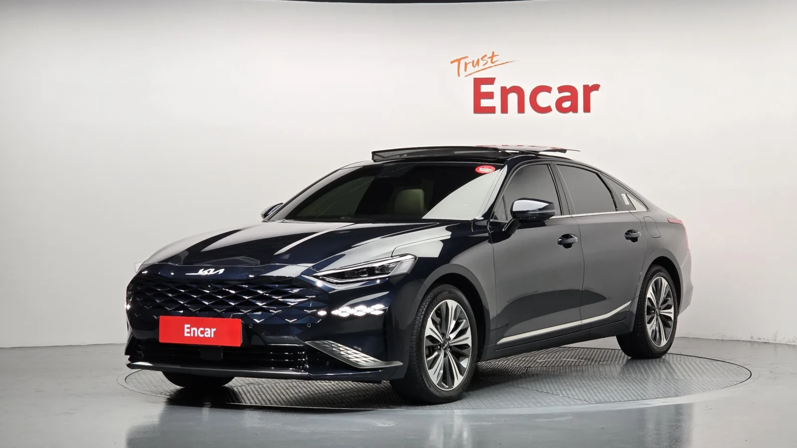 2022 Kia K8