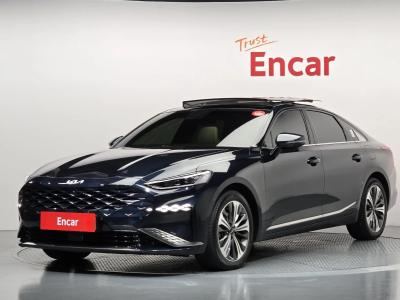 2022 Kia K8