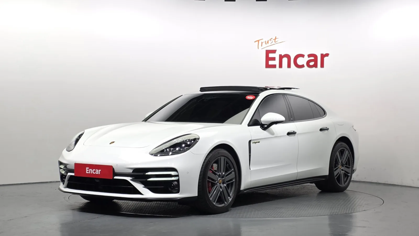 2021 Porsche Panamera