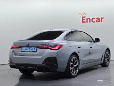 2022 BMW i4