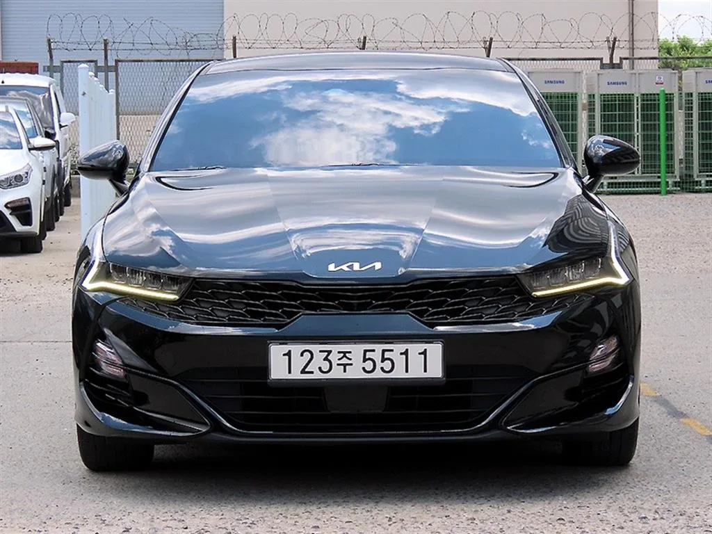 2023 Kia K5