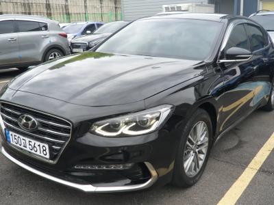 2018 Hyundai Grandeur