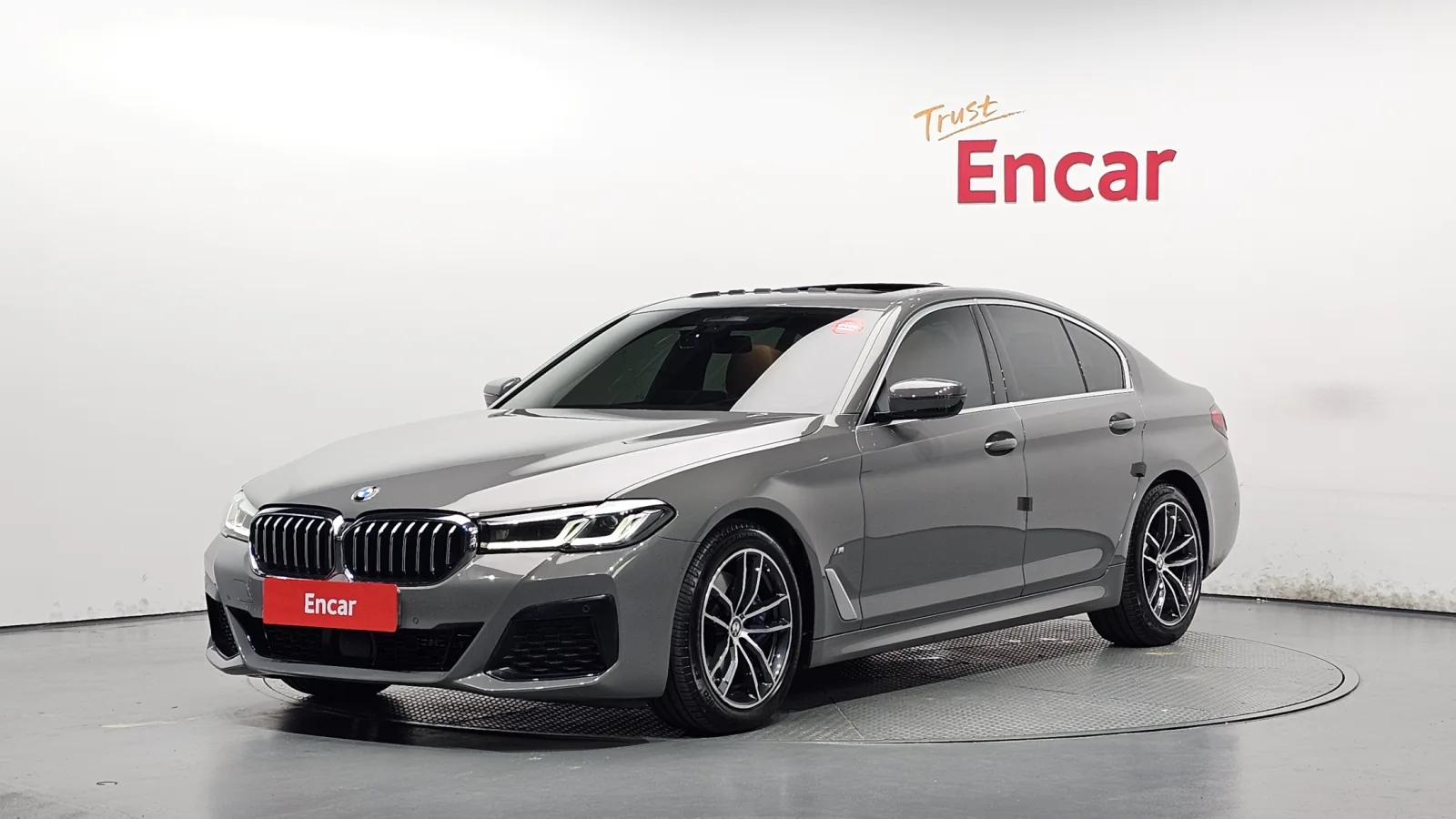 2022 BMW 5-Series