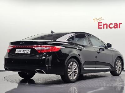 2015 Hyundai Grandeur