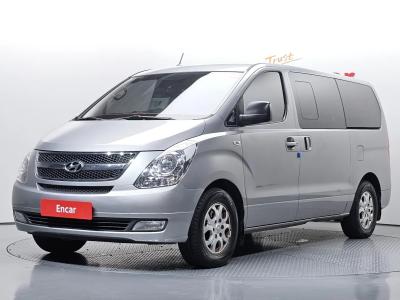 2013 Hyundai Starex