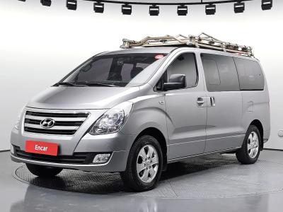 2016 Hyundai Starex