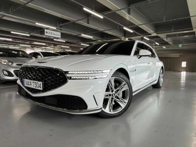 2022 Genesis G90