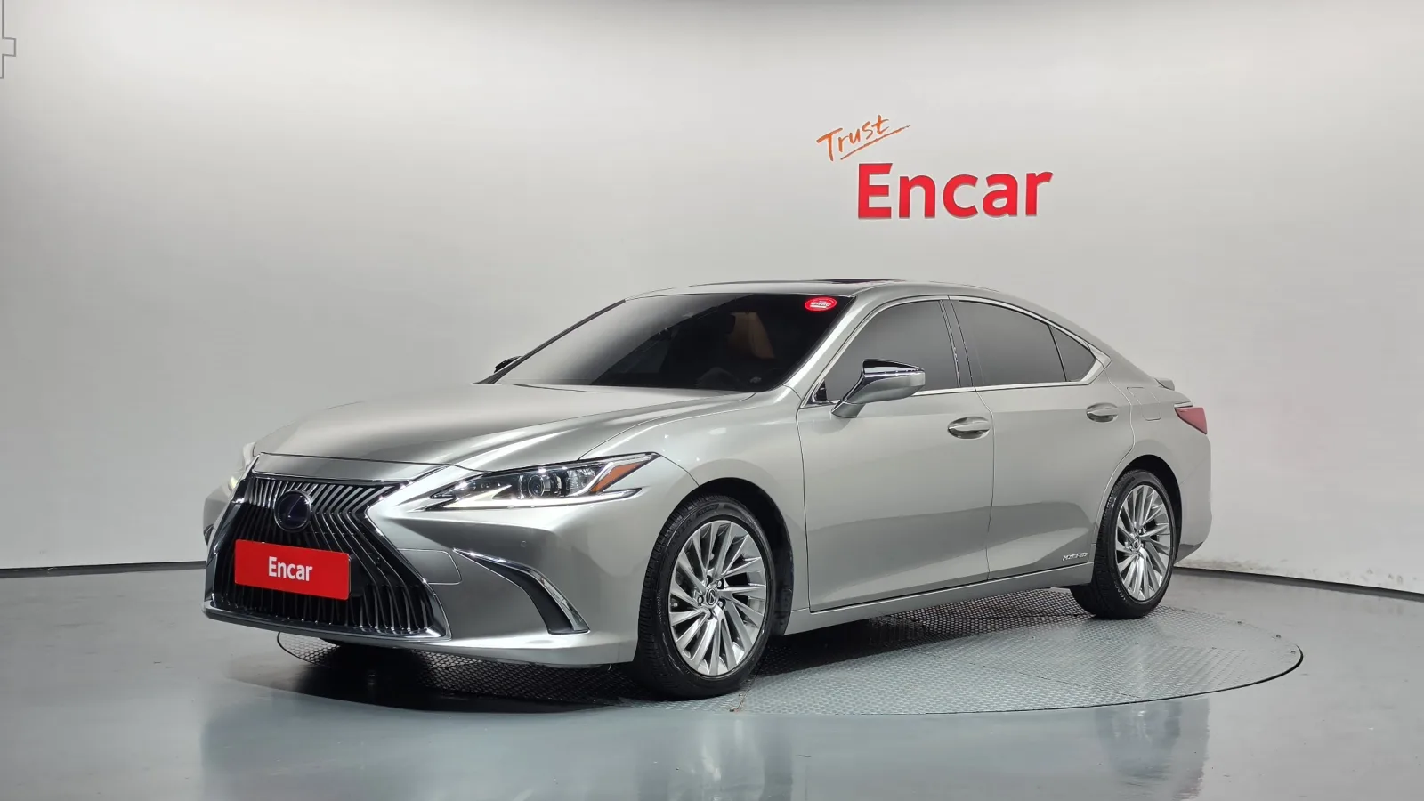 2019 Lexus ES