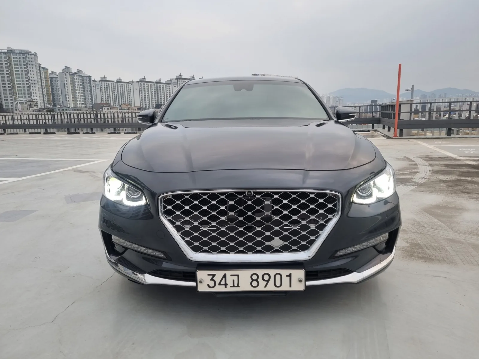 2019 Hyundai Grandeur