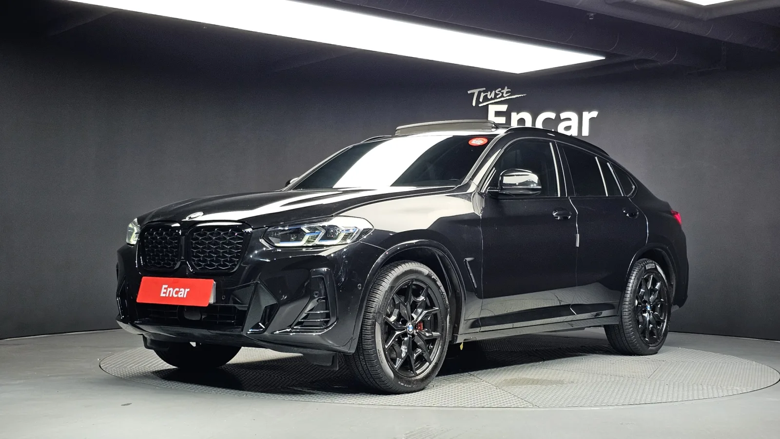 2022 BMW X4