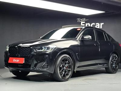 2022 BMW X4