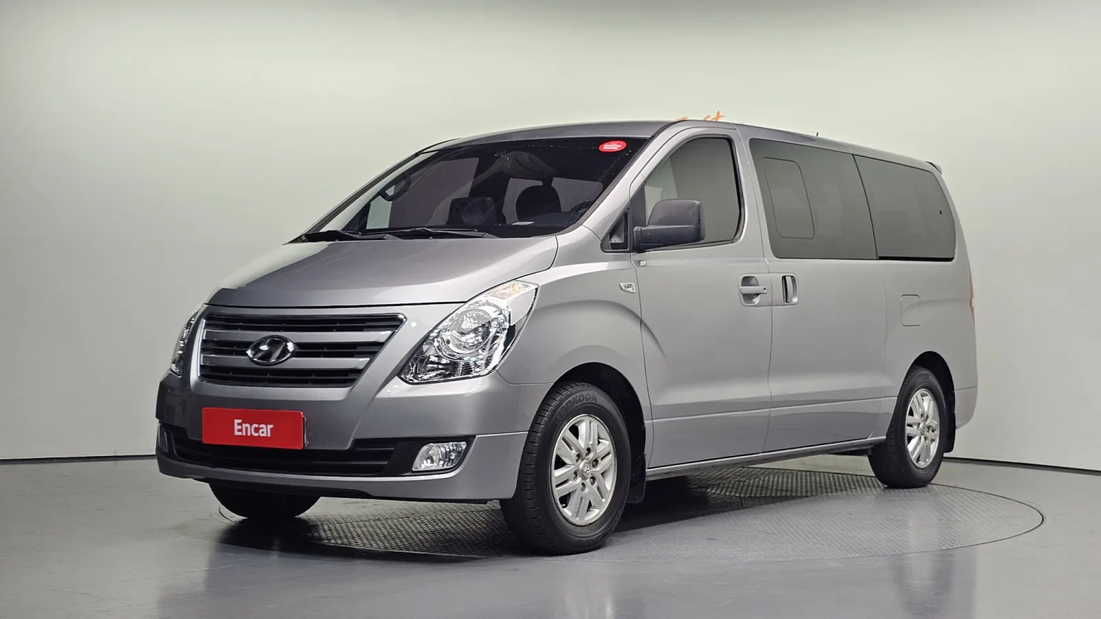 2018 Hyundai Starex