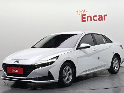 2022 Hyundai Elantra