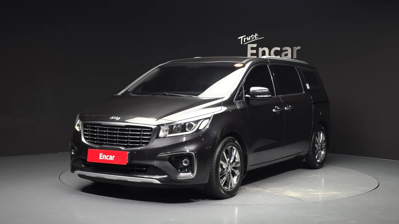 2020 Kia Carnival