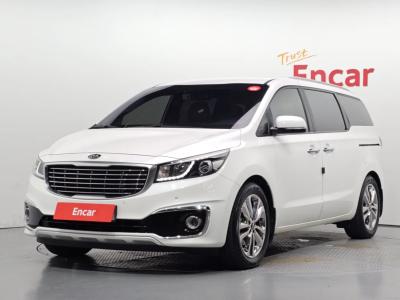 2015 Kia Carnival