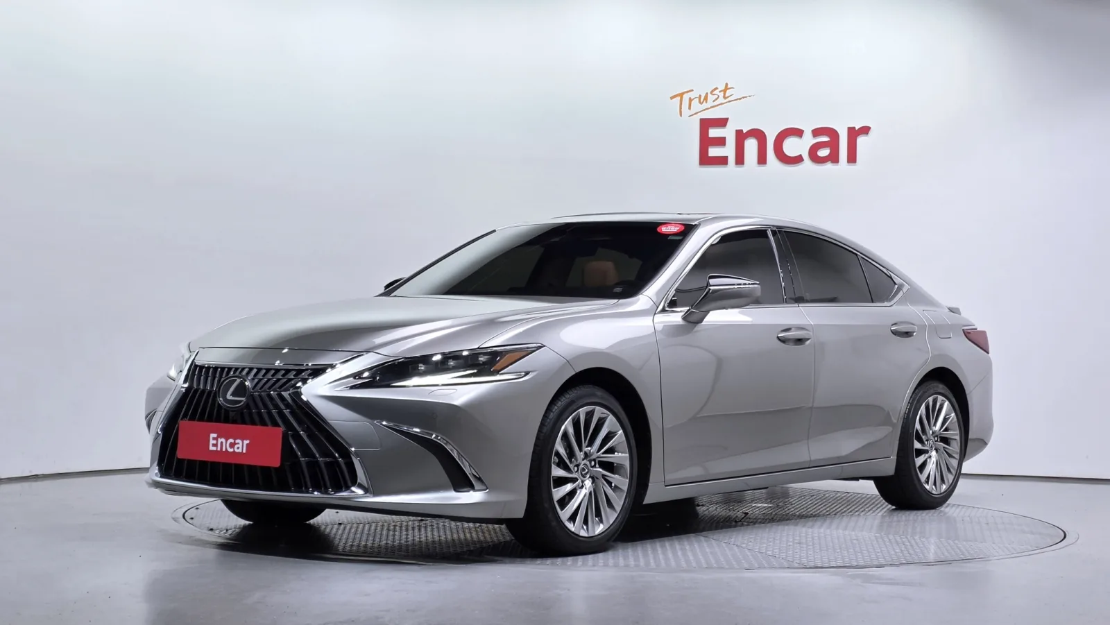2025 Lexus ES
